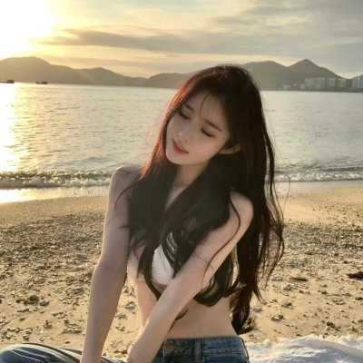 娘娘请自重,我真的不想代替陛下
